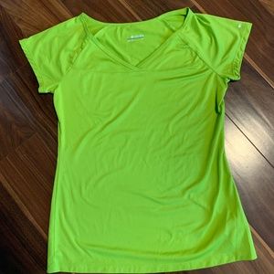 Columbia Short Sleeve Top, Lime Green, Size Small